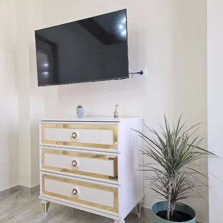 Laroka House Luxury Center Universitate Apartment Bucharest